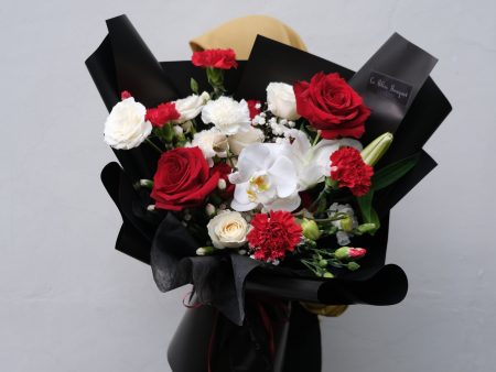 Classic Red and White Rose Orchid Bouquet Online Sale