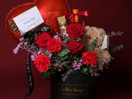 Le Bliss Bouquet Valentine s Day Gift Hamper Wine Teddy Chocolate For Discount