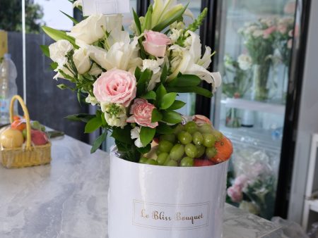 Blooming Fruit Bloombox with Vase Fashion