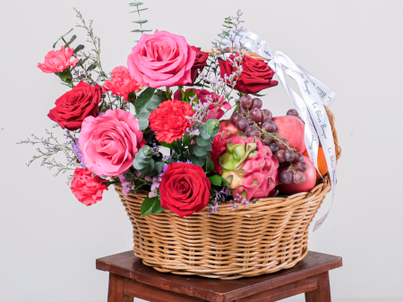 Fresh Fruits and Ecuadorian Flowers Grand Rattan Basket | Parcel Buah on Sale