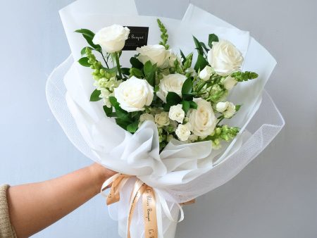 Natural White Medium Bouquet For Discount