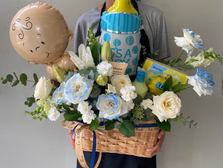 Baby Boy Newborn Gift Hamper with Loluna Bath Set Supply