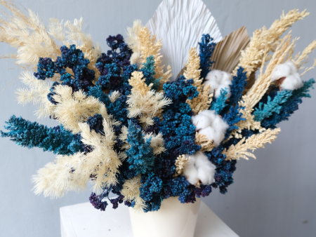 Blue Everlasting Vase Arrangement Fashion